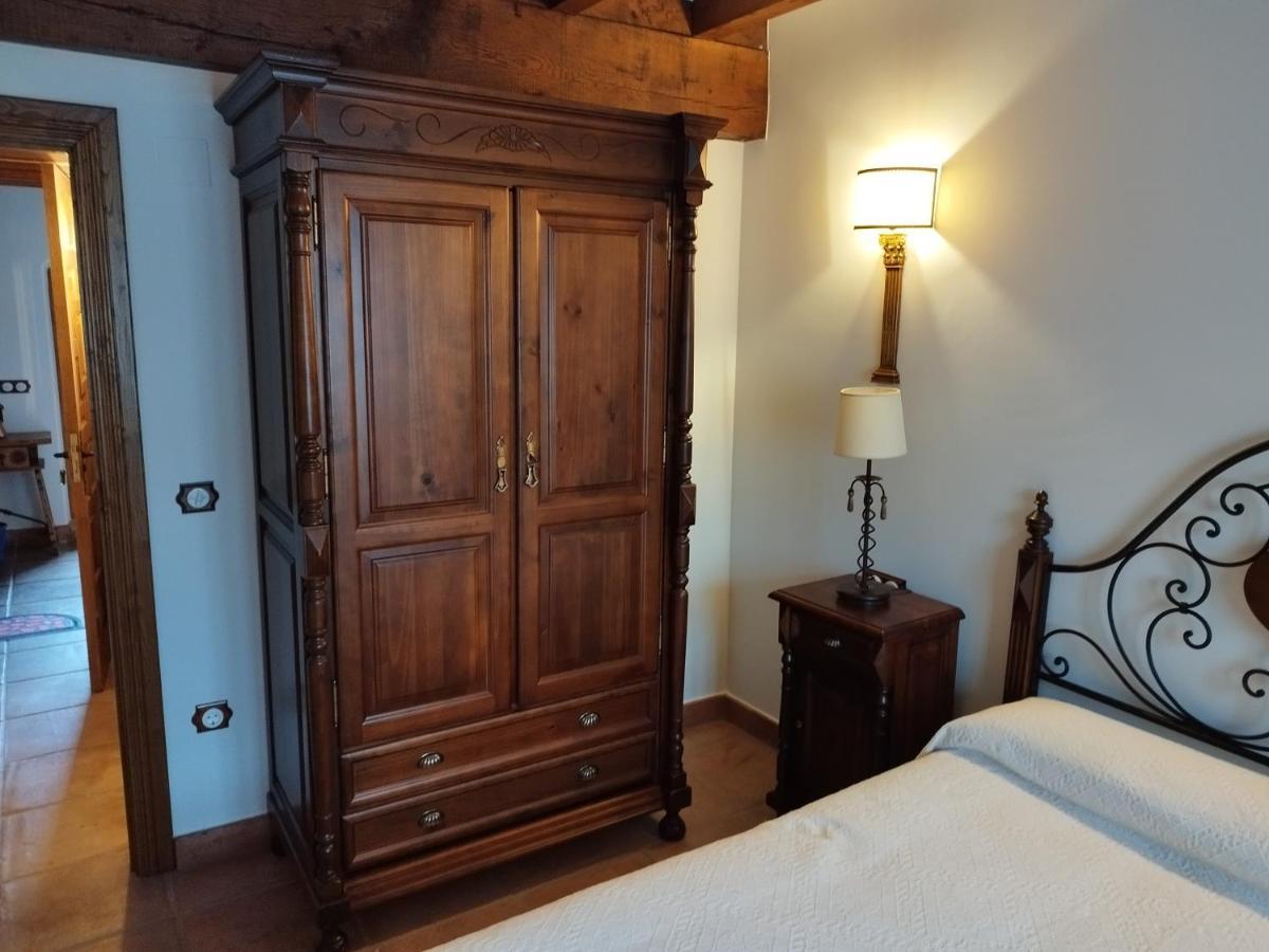 Apartamentos Villa Julieta Ruente Buitenkant foto