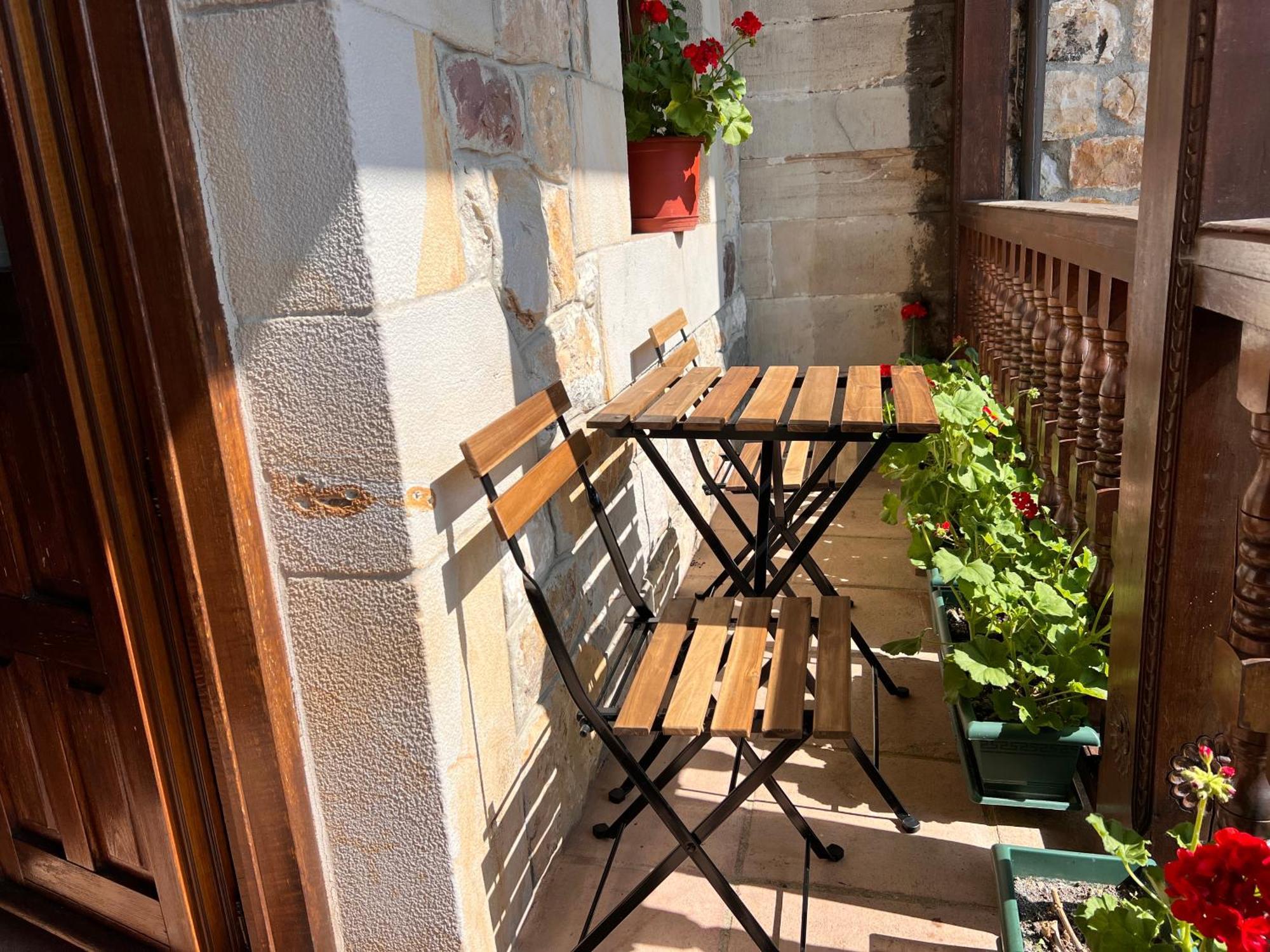 Apartamentos Villa Julieta Ruente Buitenkant foto